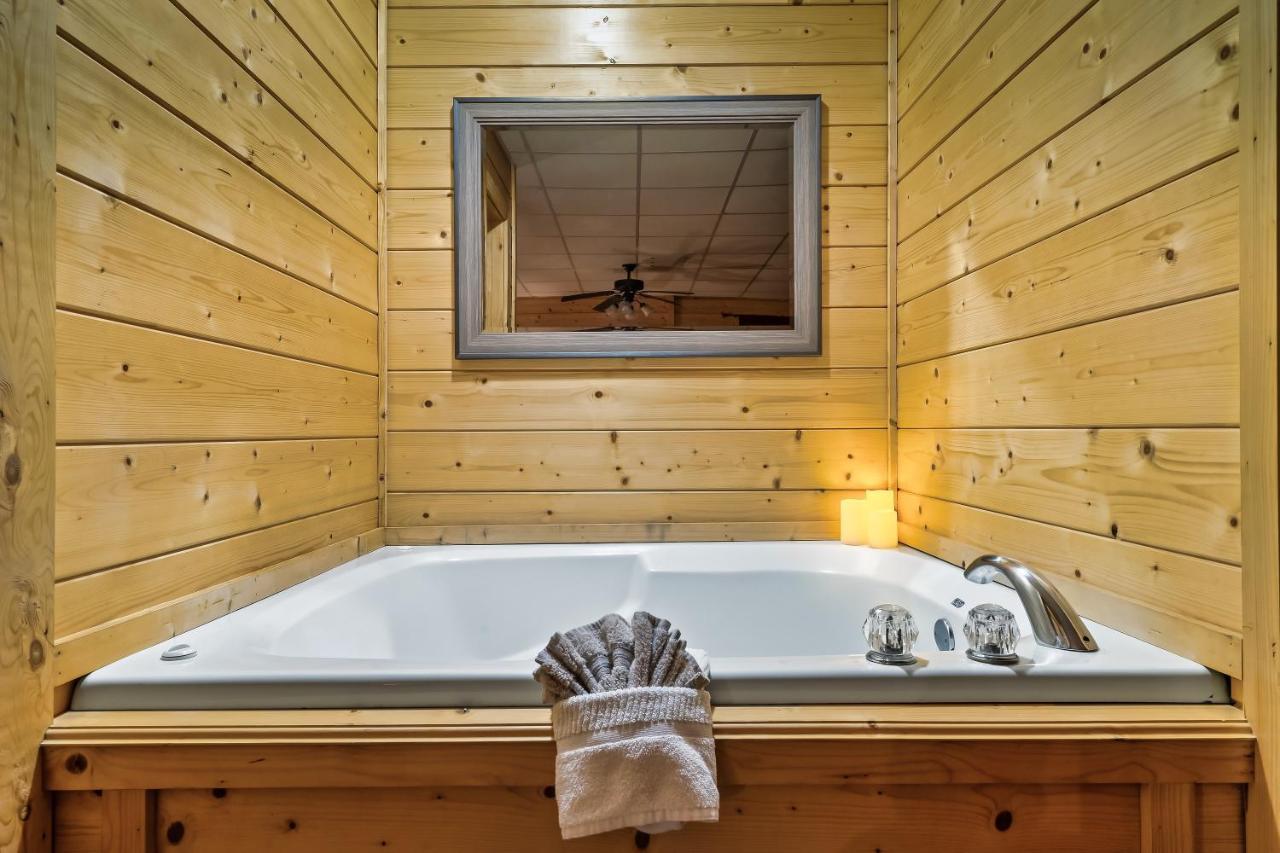 Cozy Log Cabin!! In Heart Of Pf & Close To The Smokies Pigeon Forge Exterior foto