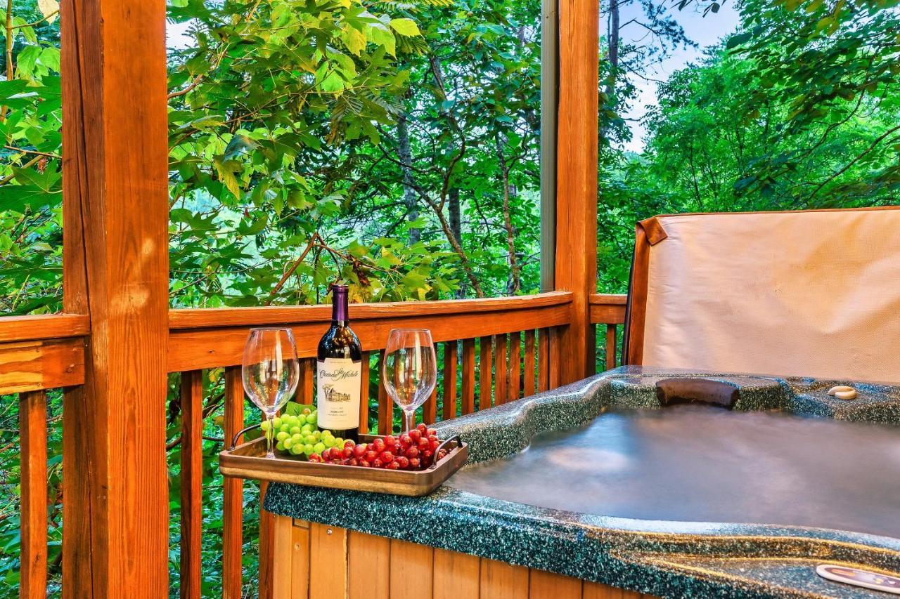 Cozy Log Cabin!! In Heart Of Pf & Close To The Smokies Pigeon Forge Exterior foto