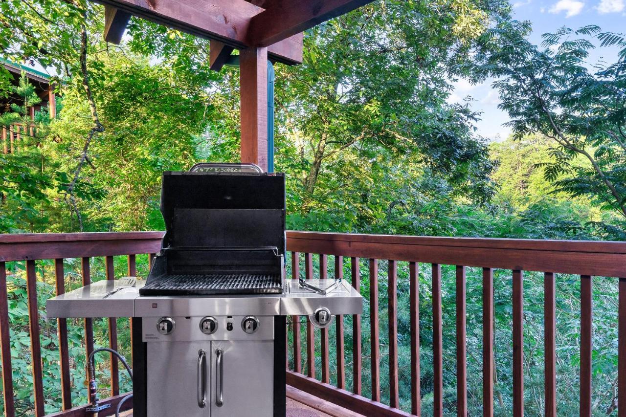 Cozy Log Cabin!! In Heart Of Pf & Close To The Smokies Pigeon Forge Exterior foto