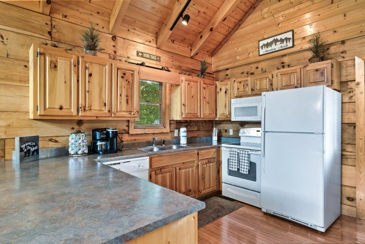 Cozy Log Cabin!! In Heart Of Pf & Close To The Smokies Pigeon Forge Exterior foto